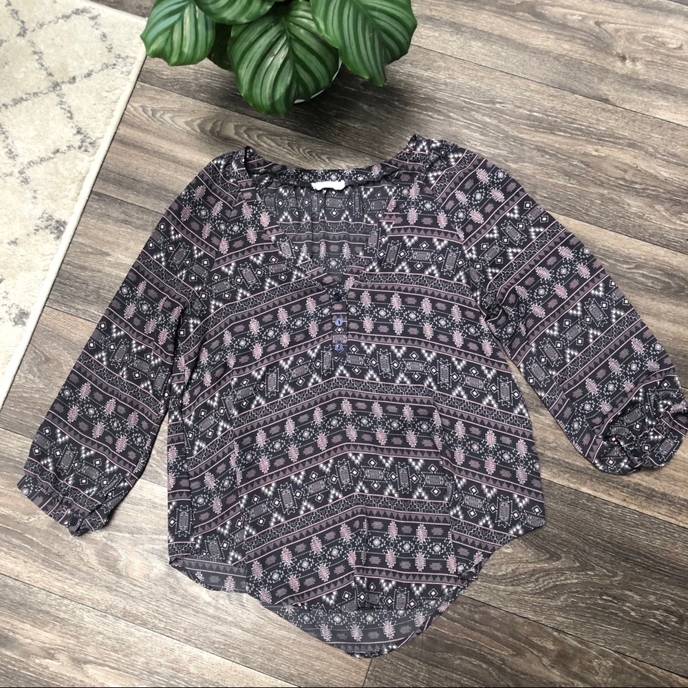 Lush patterned blouse